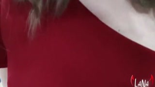 The guy gave a bouquet of flowers and received a gorgeous blowjob and long passionate sex with a friend's wife